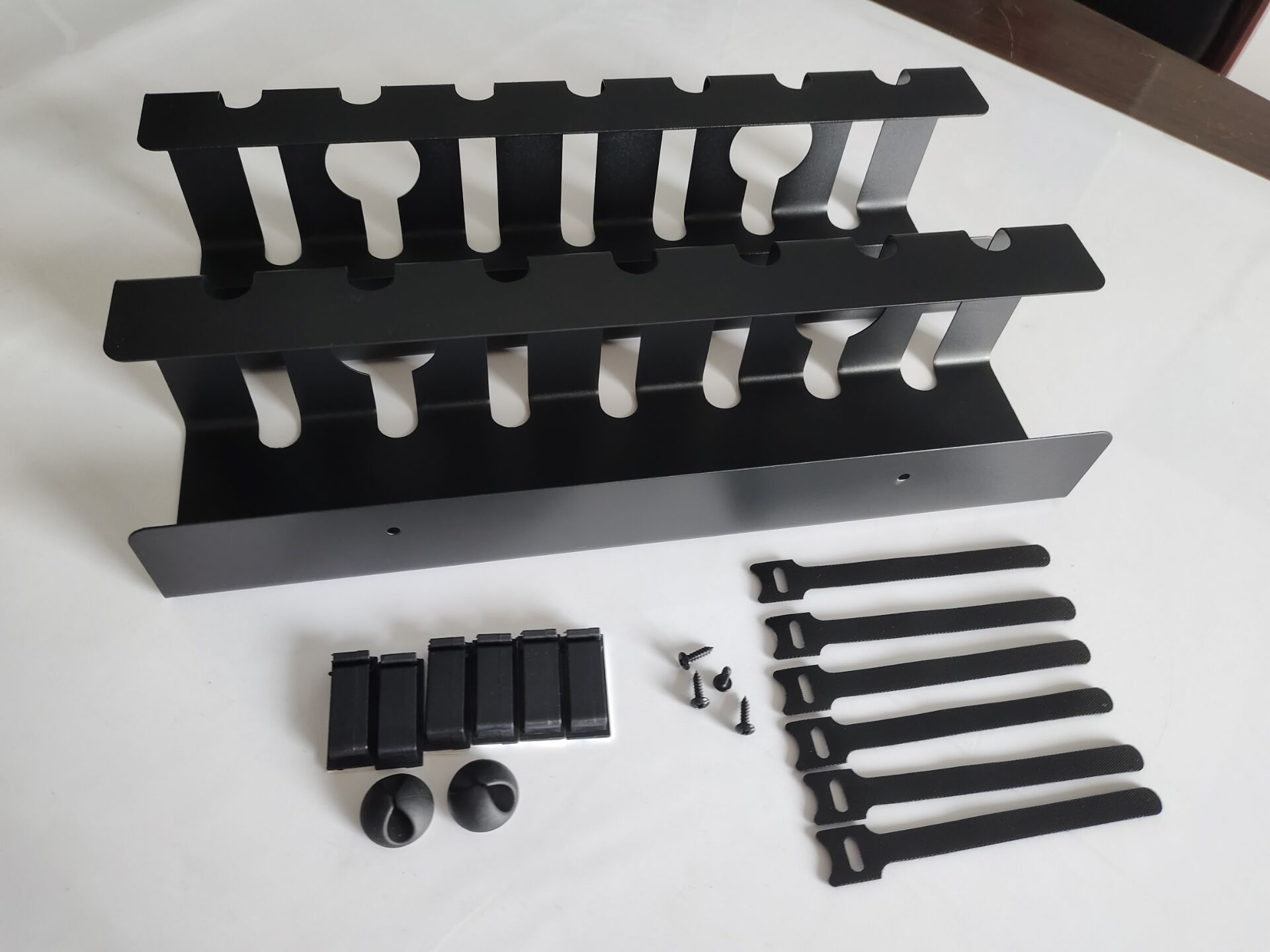 Organize Power Strip Wires Under Desk with Flexible Single Tier Cable Management Tray