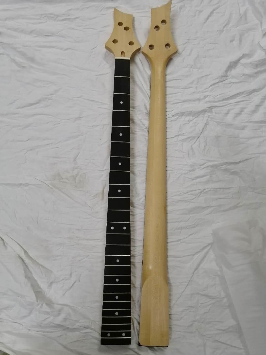 Custom Grand 22 Fret Roasted Maple Electric Guitar Neck for Handmade Tele Guitar Kits Gloss Finished with Bone Nut