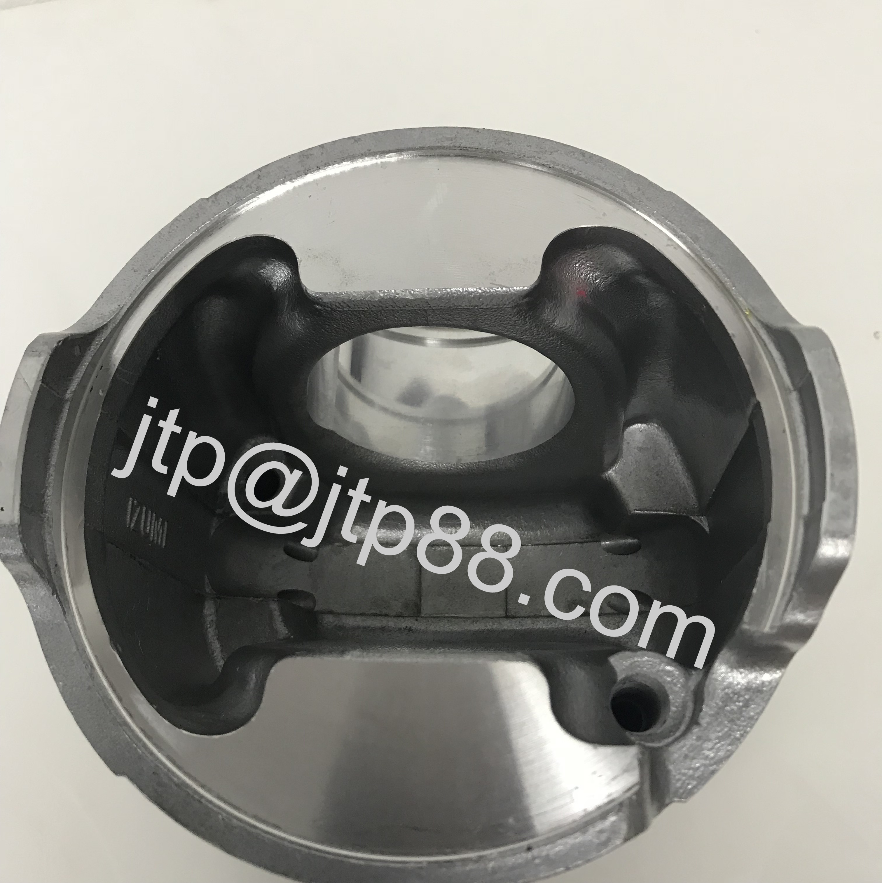 Tuerbo Fuso 8CYL Mitsubishi 8DC92 Diesel Engine Piston ME065579 ME091048 135.0mm