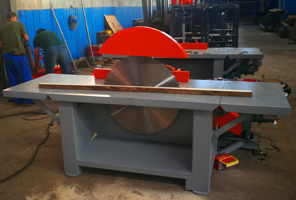 Heavy Duty Wood Cutting Sawmill Circular Saw Table Machine for sale