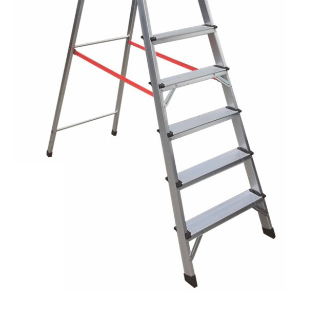 Foldable Aluminum Step Ladder Easily Carried 8 Steps Space Saving