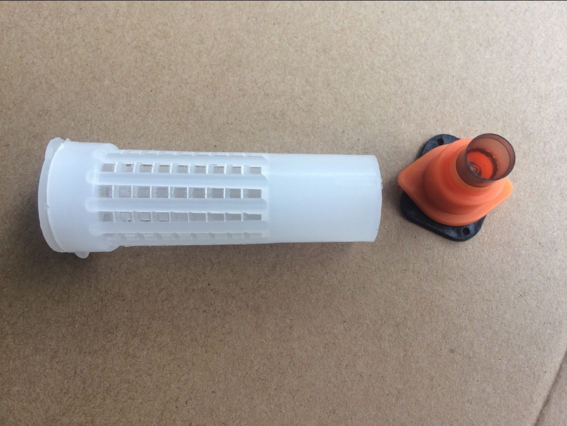 Plastic Queen Rearing Beekeeping Queen Cell Protector Common type quality& Superior one