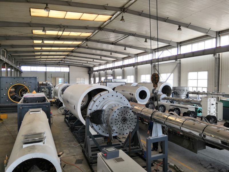 960mm Vacuum Casing Case Shell Insulated Steel Pipe Production Line