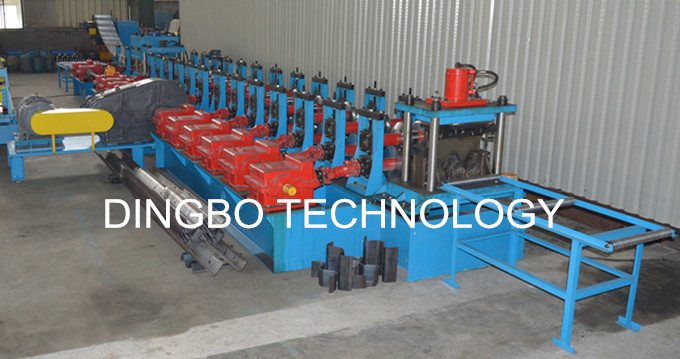 7.5KW Hydraulic Punching Highway Guardrail Forming Machine For Professional Construction