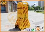 2.5 Meter Outdoor Road Traffic Safety Equipment Expandable Plastic Barrier