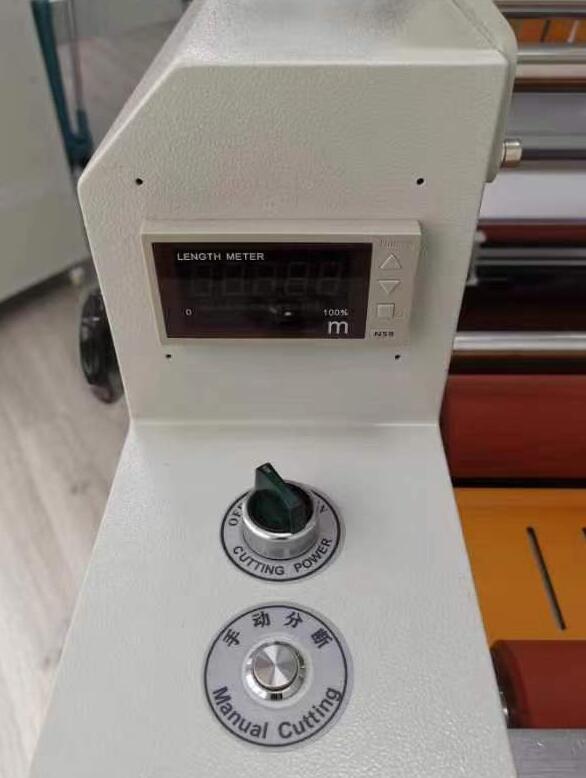 4300W Film Roll Laminating Machine Double Sides Paper Lamination Machine Max Width 520MM
