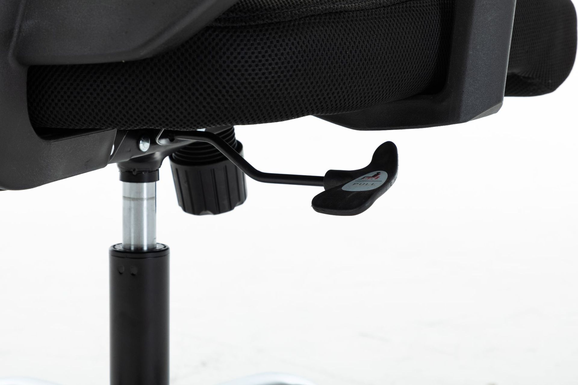 Effortlessly Work with this Adjustable Back Support and Headrest Mesh Swivel Office Chair