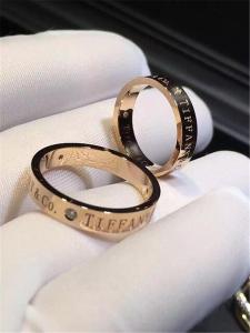 Quality diamonds of engraved couple ring 18kt gold with white gold or yellow gold wholesale