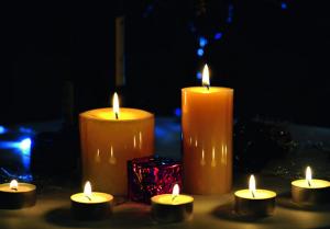 Quality HD002 Wooden Frame Electronic Candles Water - Proof Lighted Wall Art Applied in Home wholesale