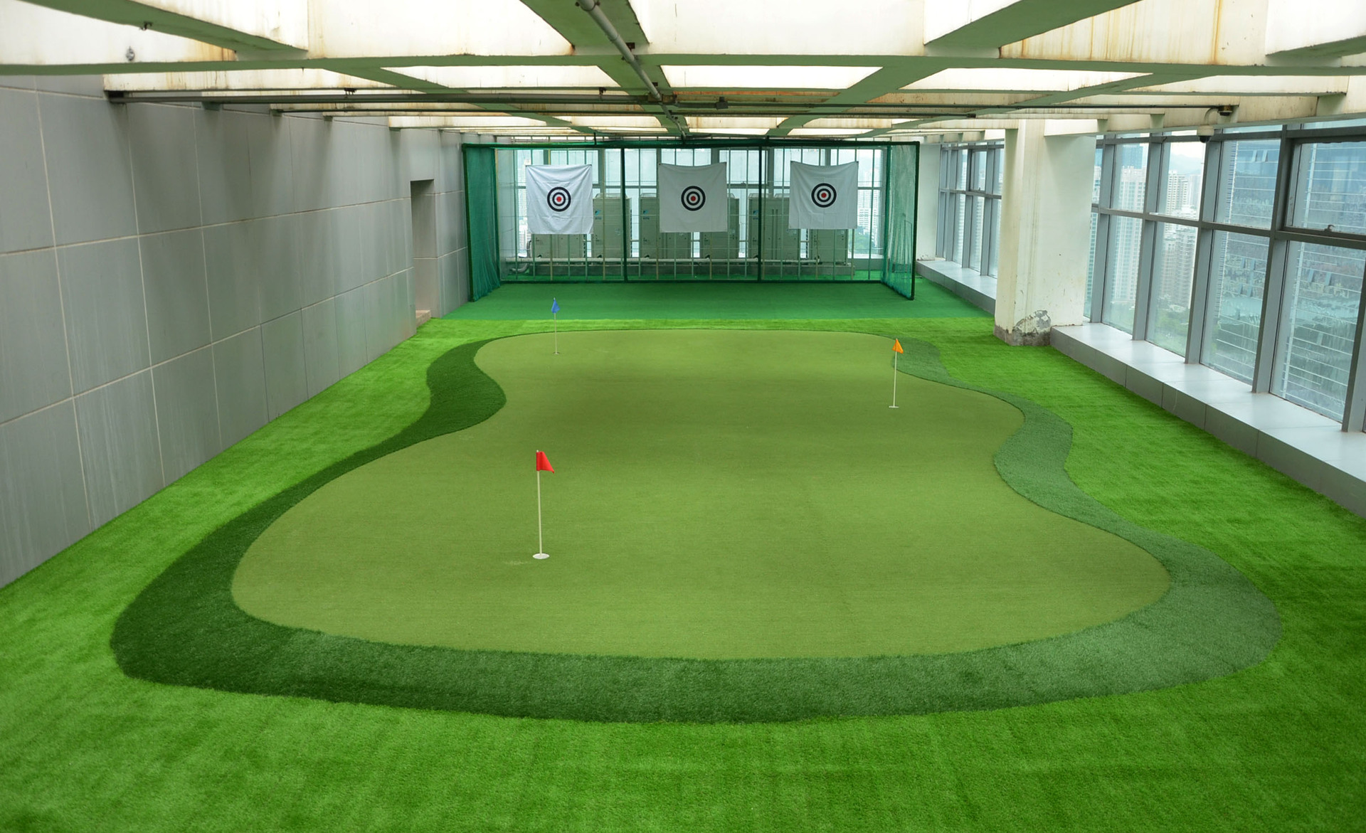 15mm Artificial Grass Putting Green Suitable For House Hotel Place CE SGS Certified