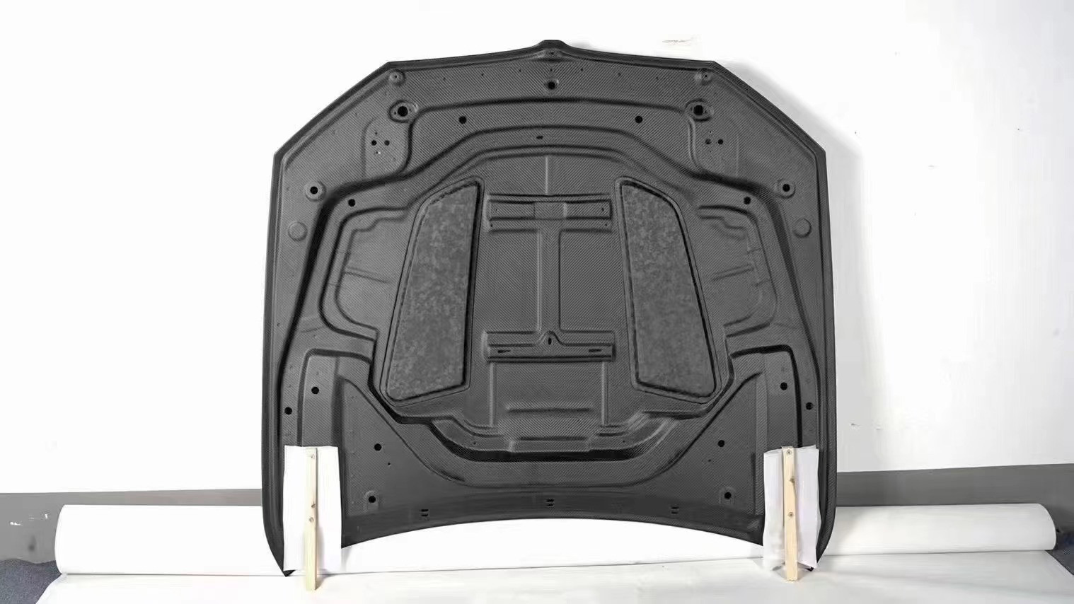 For BMW 5 Series G30 G38 F90 Carbon Fiber Machine Cover G30 G38 F90 Dry Carbon Fiber Engine Hatch Cover