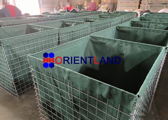 MIL 3 1.0mx1.0mx10m Zinc-Aluminum Alloy Hesco Bastion Barrier