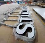 Acrylic Ceiling Mount 3D Metal Letter Signs Black Paint For Wall
