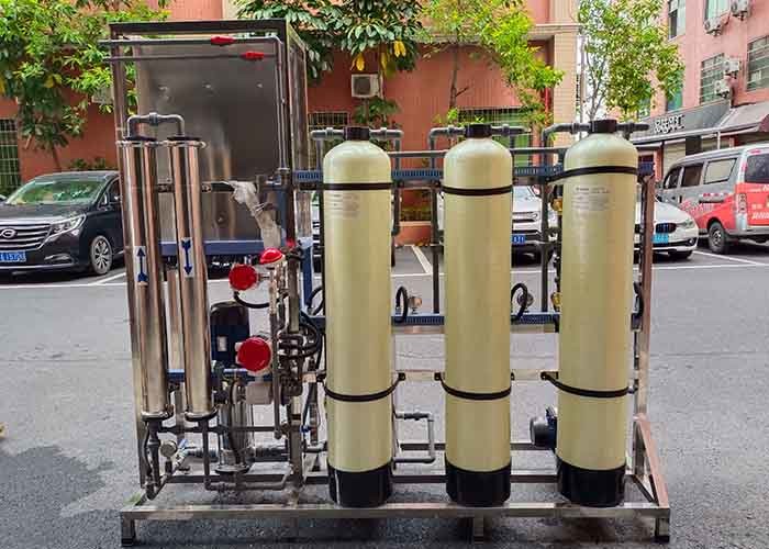 FRP Module Customized Water Purifying Filter Machine Commercial RO Treatment Water Purifier Plant PLC Control