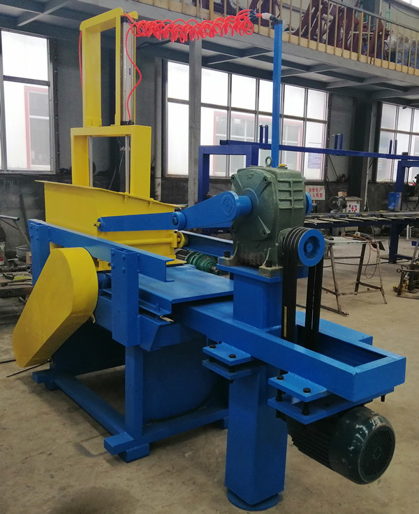 Professional Wood Shaving Machine for poultry farm animal bedding