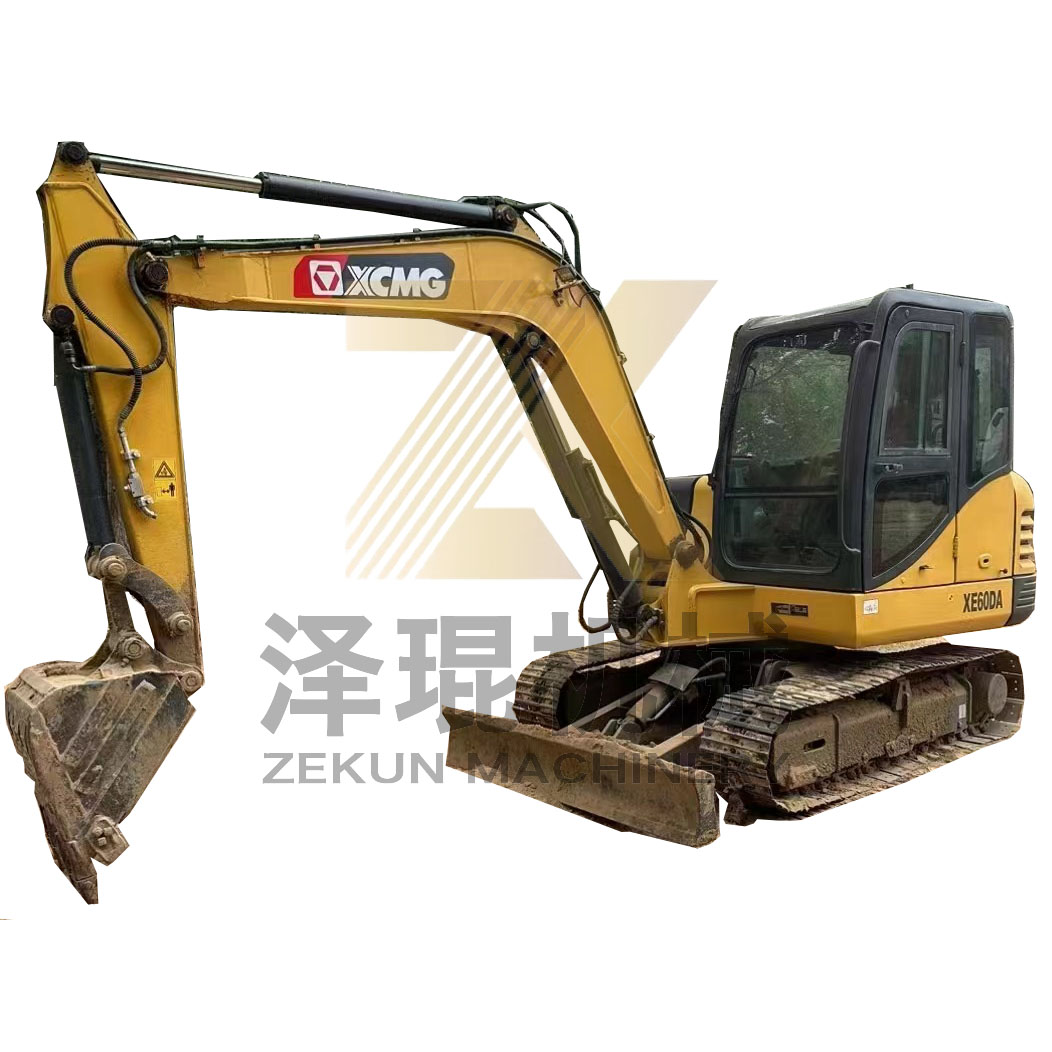 XE60E Multifunction Crawler Excavator with Rock Breaker 0.23m3 Bucket Capacity Year 2020