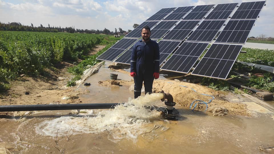 Water Pump 2.2 Kw Solar Inverter Soft start with over current Protection