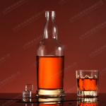700ml Glass Wine Decanter Bottle PVC Shrink Capsule Non Spill