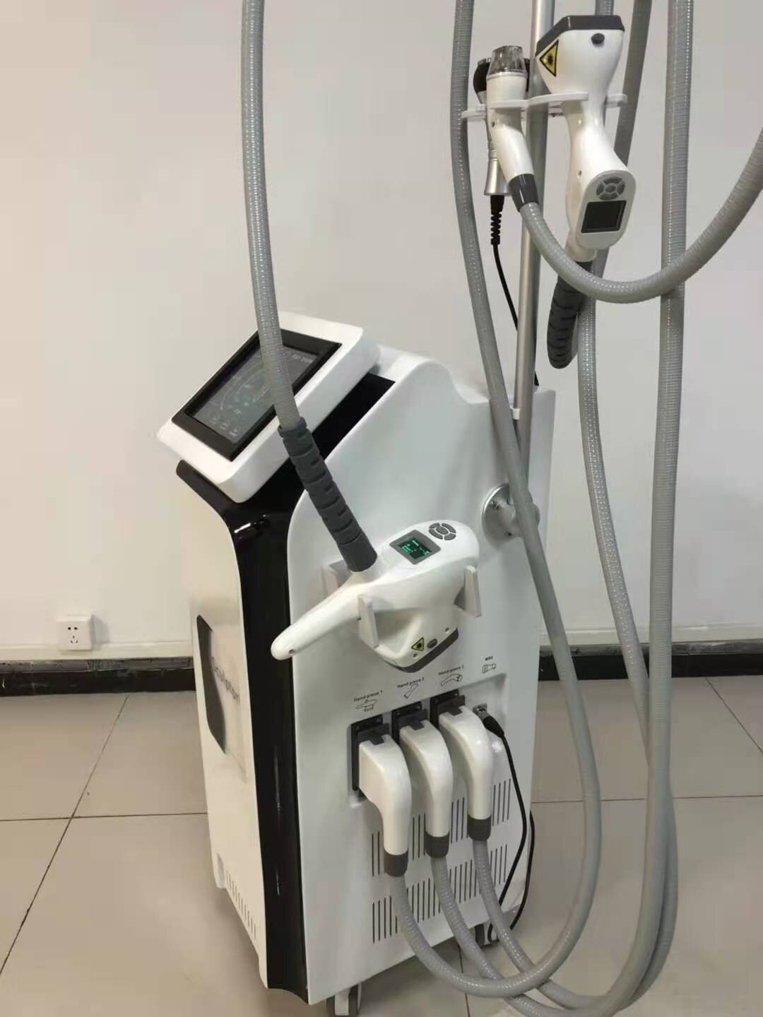 1MHz RF EMS Beauty Device With Face Skin Tightening Anti Aging System