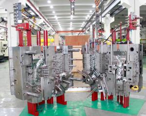 Quality plastic injection molding Tools 3 Cavities Automotive Engine Mold wholesale