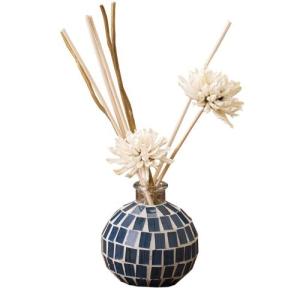 China Luxury Glass Tiles Home Fragrance Reed Diffuser Plant Essential Oils For Gift on sale