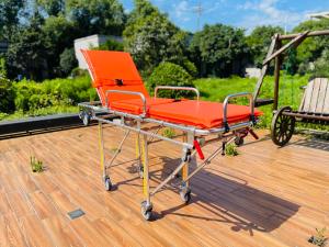 Quality Durable Rubber Wheels Ambulance Collapsible Stretcher 75° Maximum Backrest Adjustment wholesale