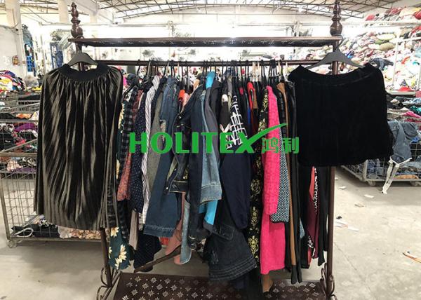 American Style Used Winter Clothes Polyester / Cotton Material Ladies Winter