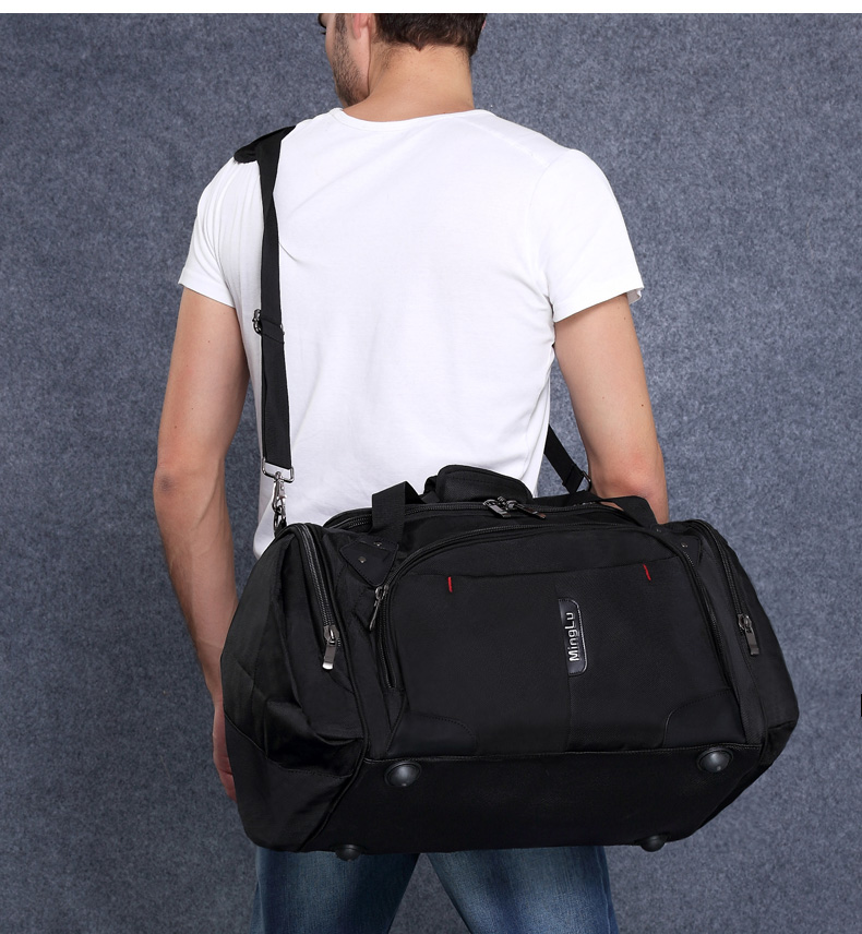 Multipurpose Large Capacity Travel Duffle Bag Rainproof For Men