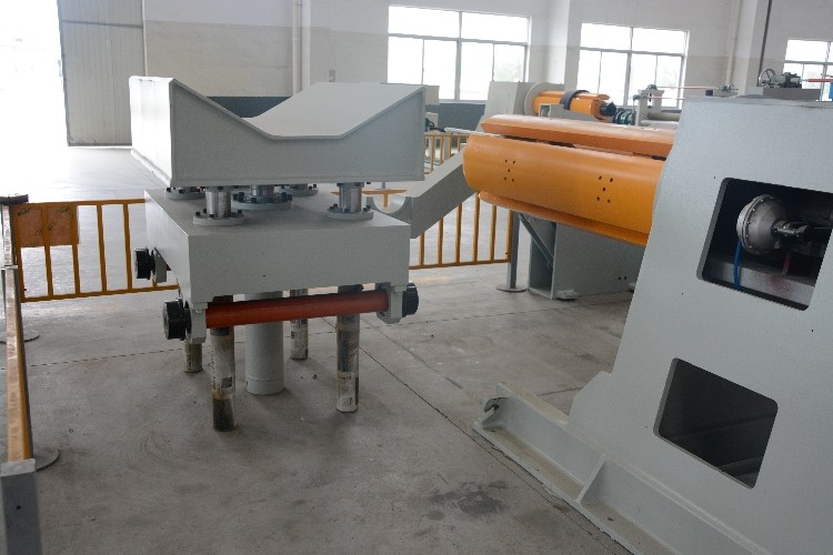 4x1350mm 100m/min Automatic Steel Sheet Slitting Machine Long Service Life