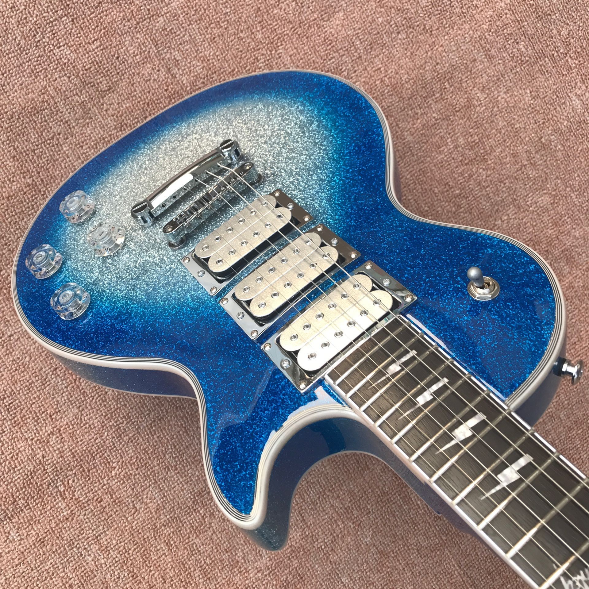 New high quality big silver powder silver hardware 3 pickup trucks and 6 strings electric guitar