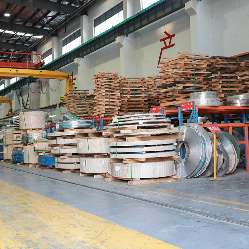 SUS AISI 201 304 Stainless Steel Strip 2B Hot Rolled 316 ISO9001 1000mm*2000mm