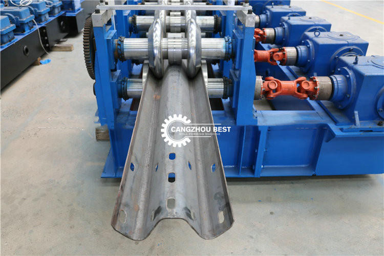 Passive Barrier 10m/Min Highway Guardrail Roll Forming Machine