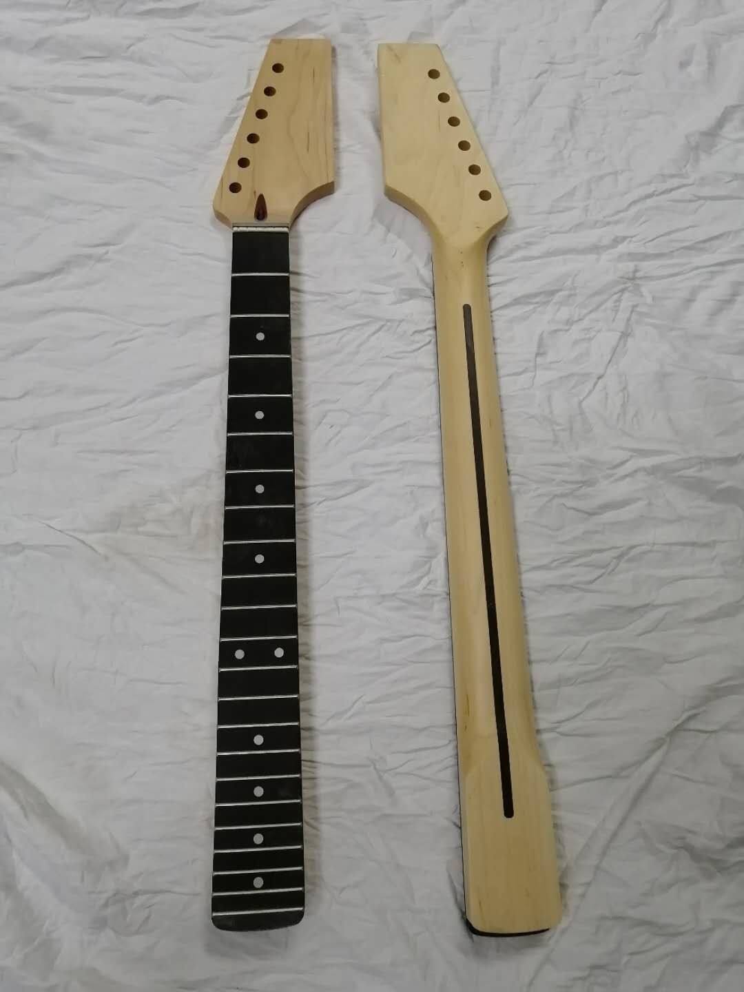 Custom Grand 22 Fret Roasted Maple Electric Guitar Neck for Handmade Tele Guitar Kits Gloss Finished with Bone Nut