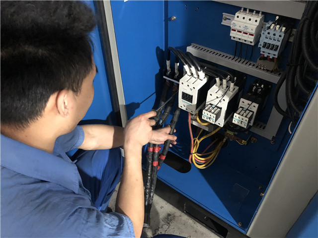 Low Noise Adsorption Compressed Air Dryer , Heatless Desiccant Air Dryer