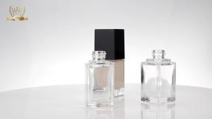 Quality Packaging 25ml Liquid Foundation Bottles Glass Square With lotion pump wholesale