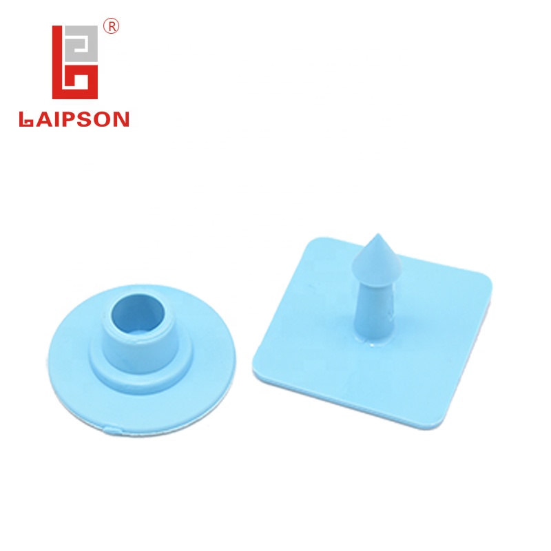 30mm Square ISO14001 Swine Ear Tags With Plastic Tip