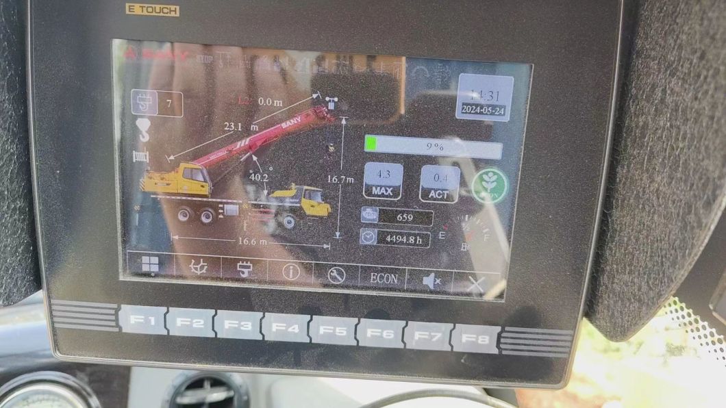Small Mobile Crane 25 Tons Made in China 21 Years Production