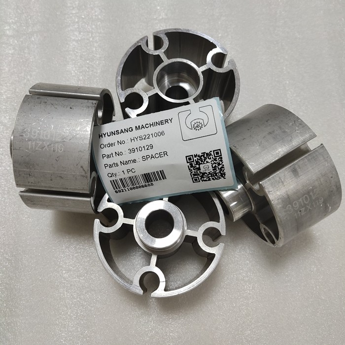 Excavator Parts Fan Pilot Spacer 3910129 C3910129 For 6BT5.9 6CT8.3