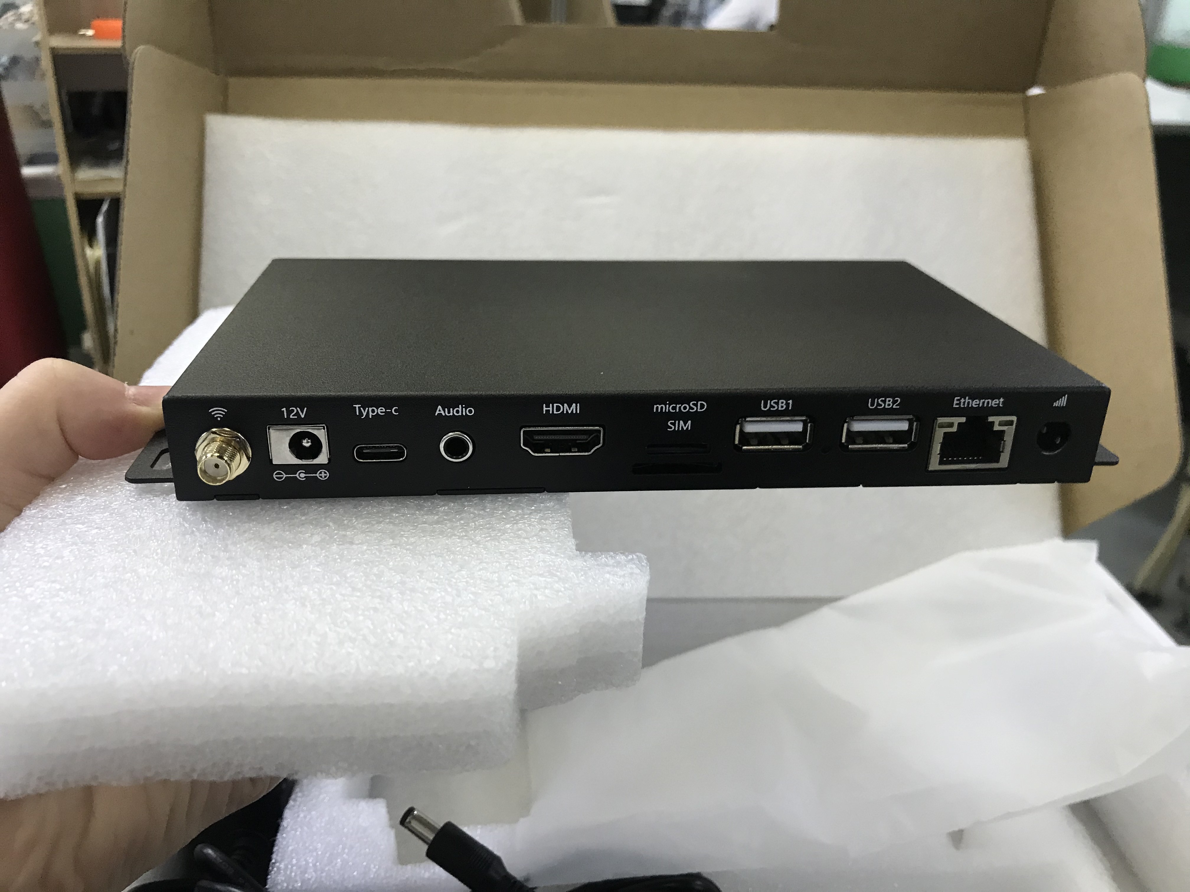 WIFI BT LAN 4G Optional Media Player Box LVDS EDP HD Metal Digital Signage Media Player