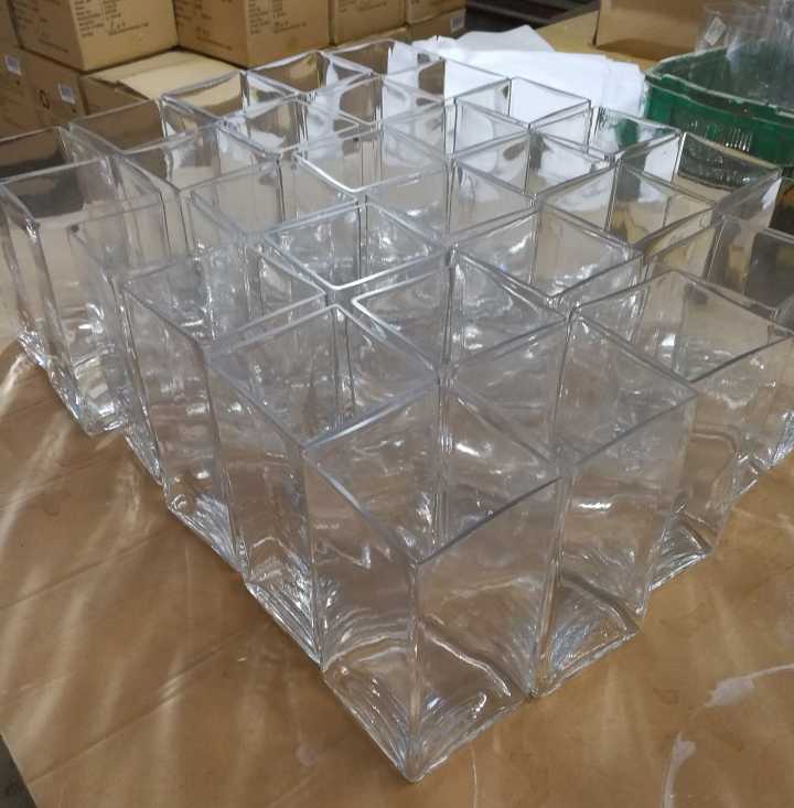 Handmade Square 8 Inch Glass Vase For Centerpieces