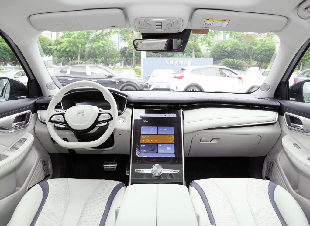 2023 White Pure Electric Suv Feifan Marvel R With Large Battery 170km/h High Speed And Supported Fast Charging