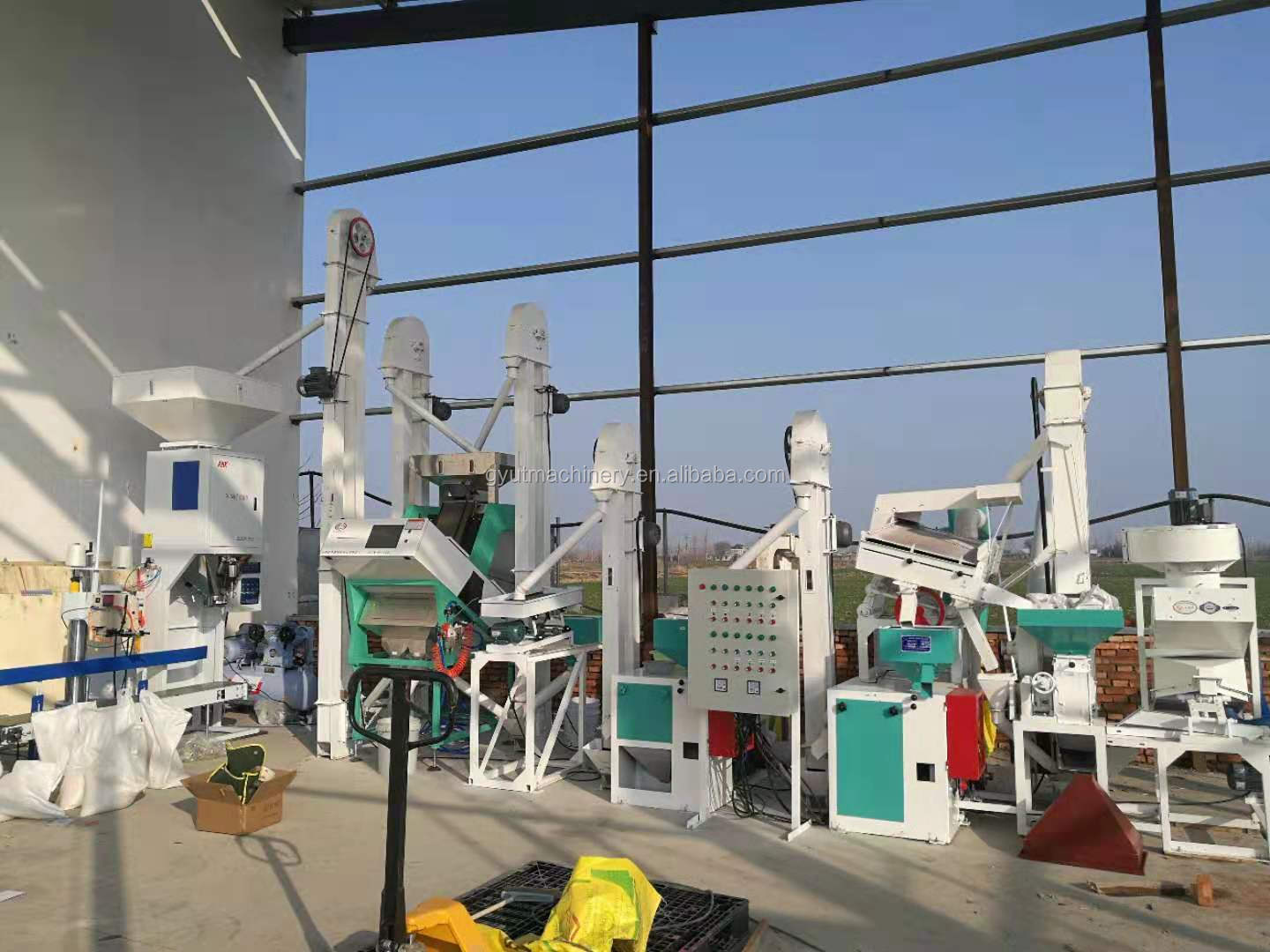 1300 KG Capacity Home Rice Water Ball Polisher for Super Whiter Rice Mill Machine