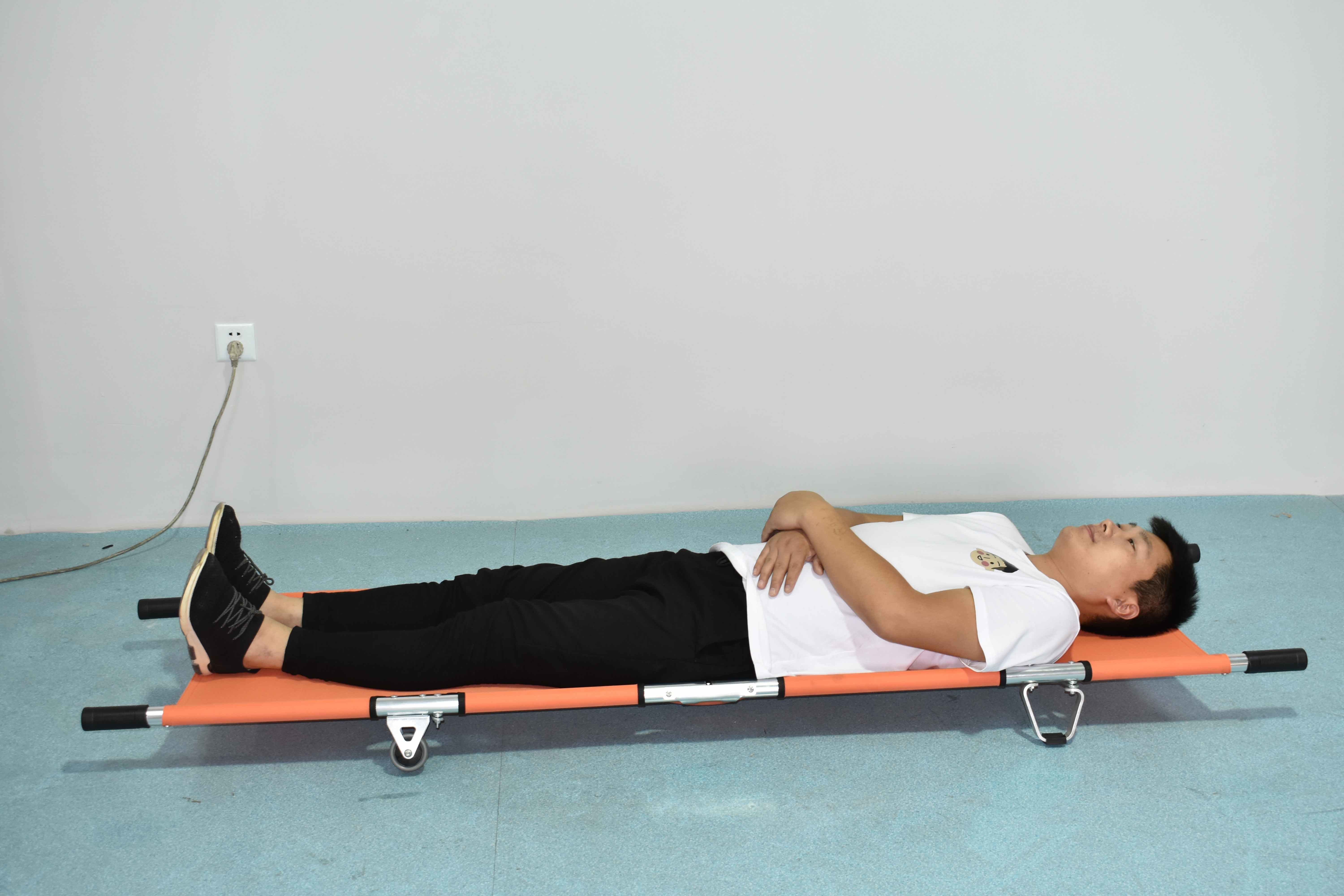 W550MM Wheeled Folding Medical Stretcher
