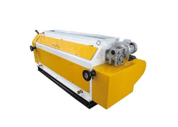 Poultry Feed Crumble Machine , Pellet Crumbler Machine With High Crushing