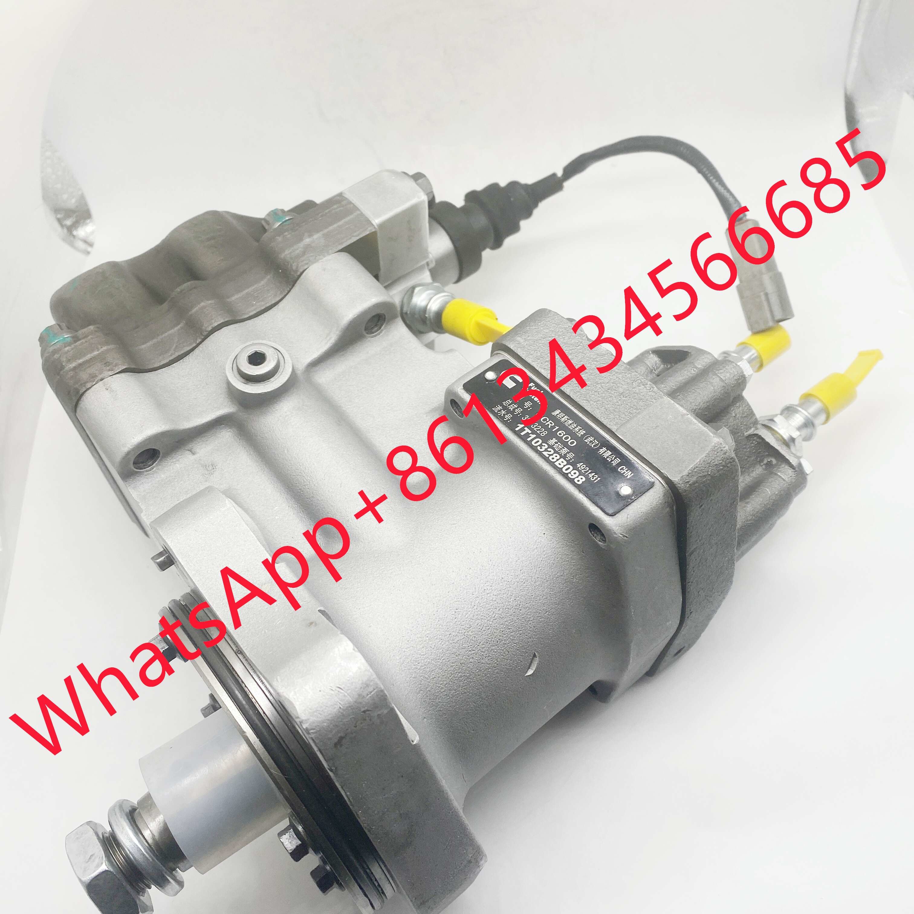Common Rail Injector Pump 3973228 CCR1600 For Cummins ISLE 6CT Engine Part 3973228 4902731