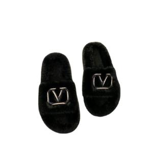 Quality 1D0029 Lady Wholesale Furry Fashion Fur Fluffy Slipper wholesale