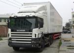 40 Foot Insulated Refrigerated Delivery Truck 3 Axles For Freezer Food Cargos