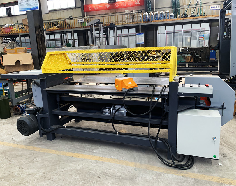 Wood Pallet Dismantling Sawmill Wood Saw Machine / pallet dismantler for sale
