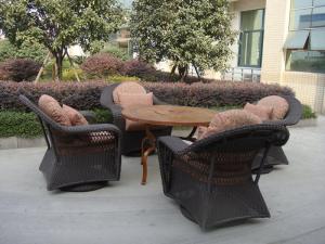 Quality 5pcs luxury America barbecue dining furniture wholesale