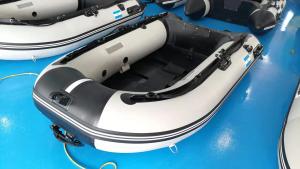 Quality Aluminum Floor OEM Inflatable Fishing Boats With Outboard Motor , 230mm Length wholesale